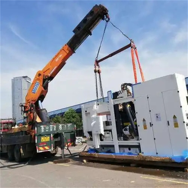 汨罗附近小吊车联系方式|8-16吨|本地及时服务